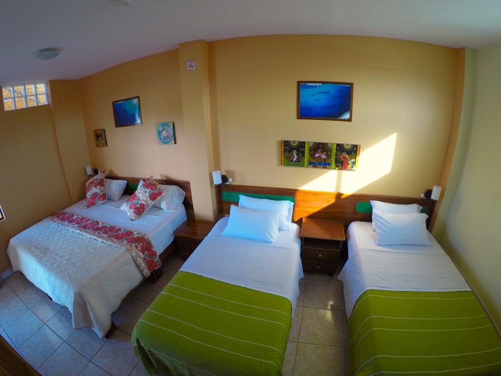 Dolphin House Hotel Puerto Baquerizo Moreno Luaran gambar
